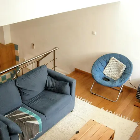 Welcoming House In * אלבופיירה